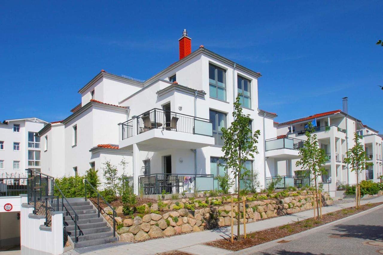 Zentrale Fewo Mit Balkon, Gratis Nutzung Vom Ahoi Erlebnisbad Und Sauna In Sellin - Villa Anni Fewo 05 Goehren  Exterior foto