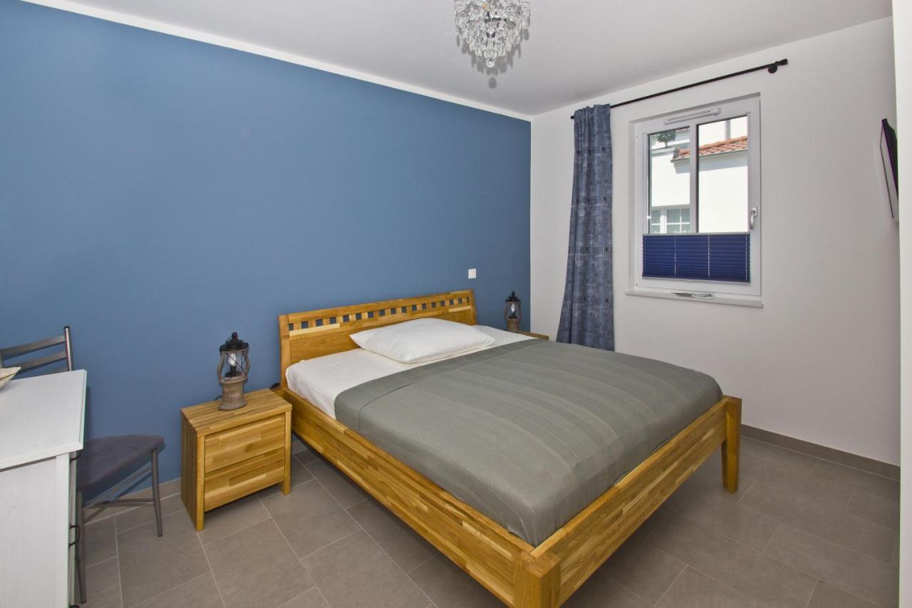 Zentrale Fewo Mit Balkon, Gratis Nutzung Vom Ahoi Erlebnisbad Und Sauna In Sellin - Villa Anni Fewo 05 Goehren  Exterior foto
