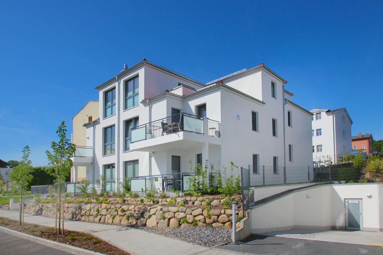 Zentrale Fewo Mit Balkon, Gratis Nutzung Vom Ahoi Erlebnisbad Und Sauna In Sellin - Villa Anni Fewo 05 Goehren  Exterior foto